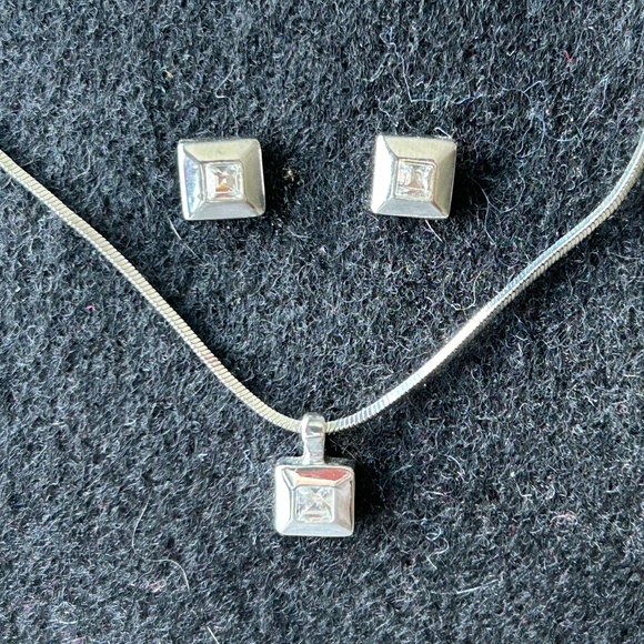 Cubic Zirconia Necklace and Earring Set - Picture 1 of 2